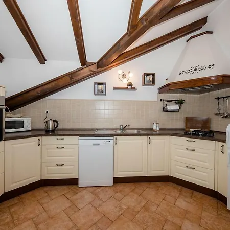 Apartamento Godinic