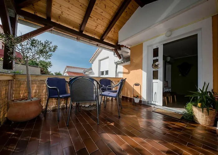 Godinić Apartament Palit